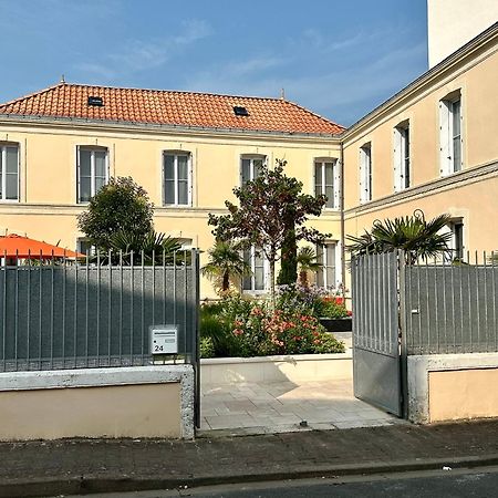 Nouvelle Vague Hotell Fouras Exteriör bild