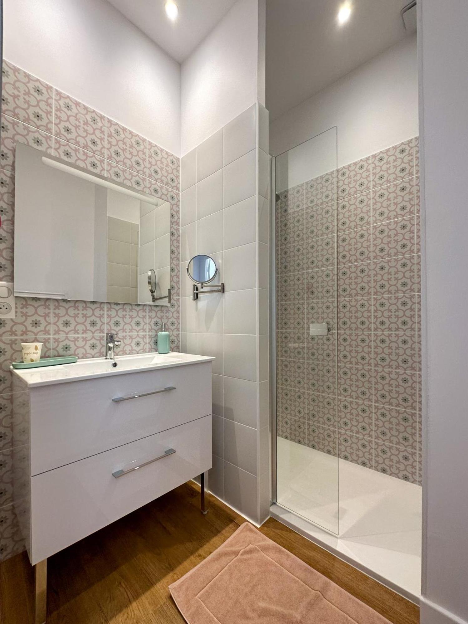 Nouvelle Vague Hotell Fouras Rum bild